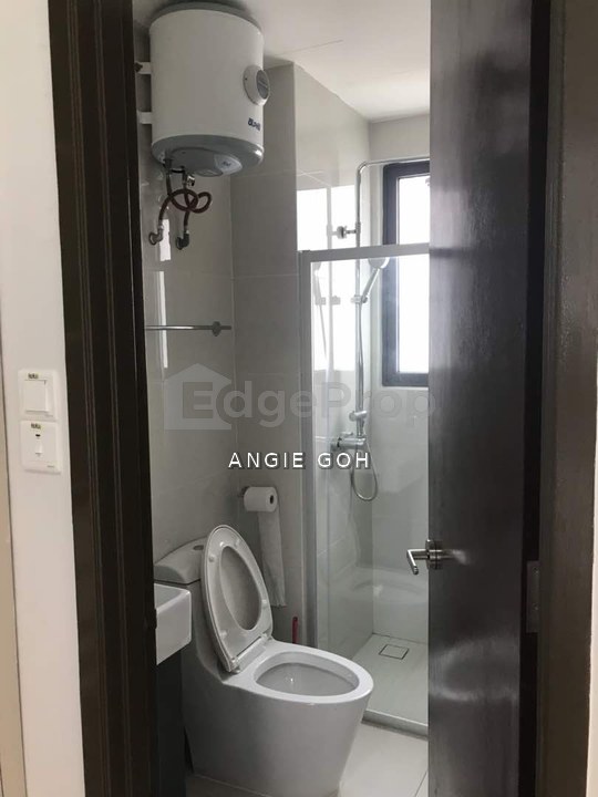 Country Garden Danga Bay AirB N B unit FOR Sale. discount 40%, Johor, Johor Bahru