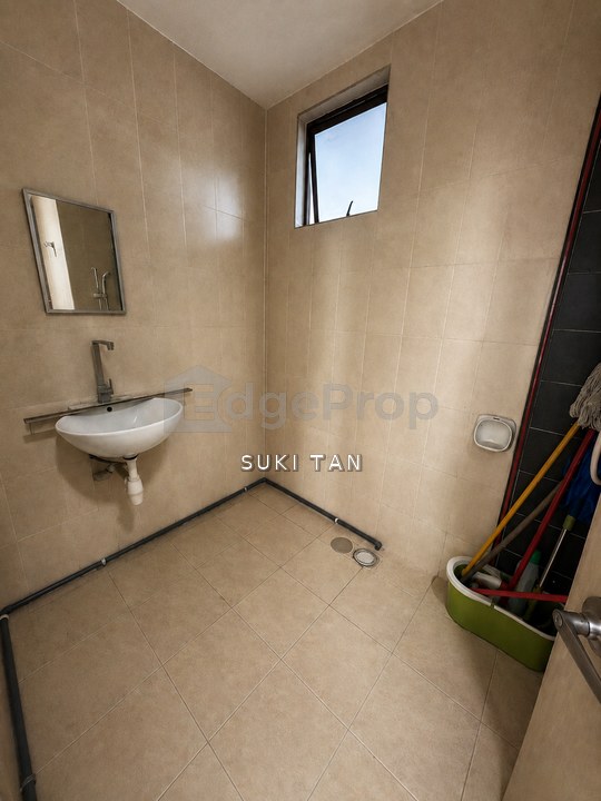 Laman Rimbunan Three Storey House For Sale , Kuala Lumpur, Kepong