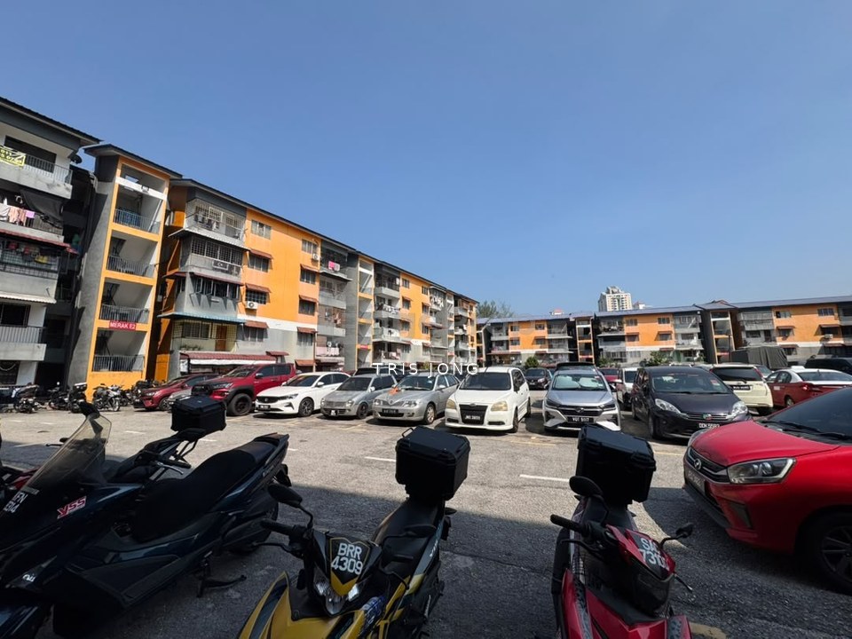 Apartment Merak Jalan Bukit Idaman Selayang, Selangor, Selayang
