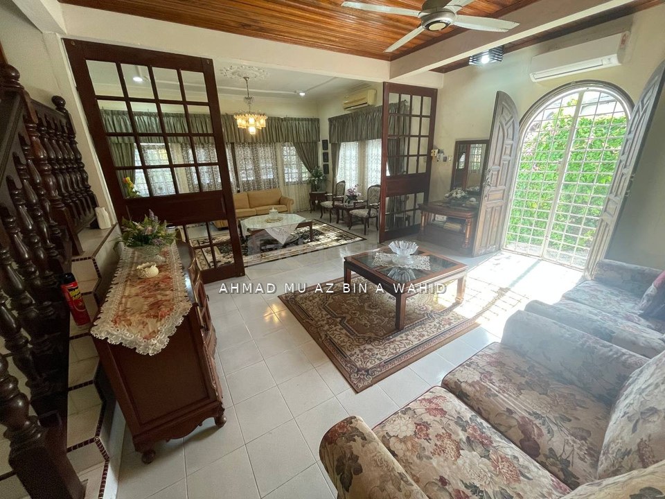 BANGLO CORNER LOT TEPI JALAN UTAMA TAMAN GELIGA INDAH KEMAMAN , Terengganu, Kemaman