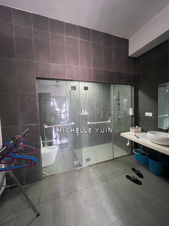 Astoria Ampang condo fully furnished Jalan Ampang actual photo Great Eastern mall ready now Kampung Berembang 1room 1carpark Bemban Kiri few units, Selangor, Ampang