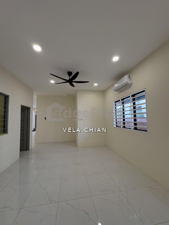 Semi D Single Storey House For Sale at Jalan Kampar