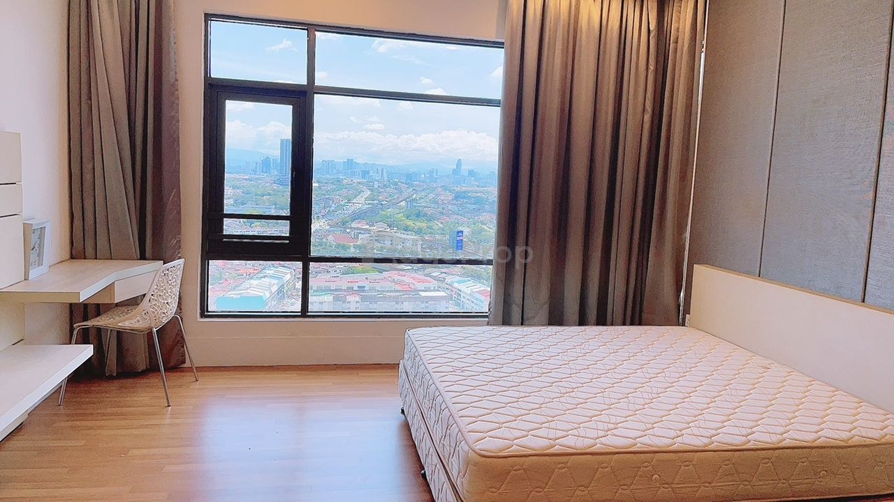 Eve Suite