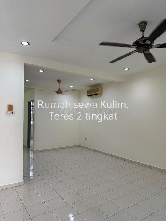 TAMAN LEMBAH IMPIANA