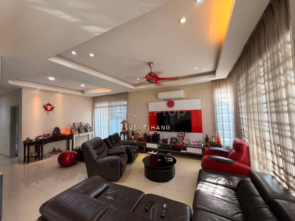 Double Storey Cluster Fully Renovated unit Taman Sri Pulai Perdana 2 for sale 
