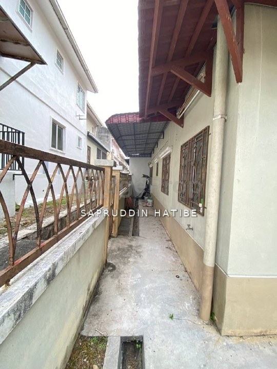 Corner Lot Double Storey Superlink Sunway Kayangan @ Sek U9 Shah Alam FOR SALE!, Selangor, Shah Alam