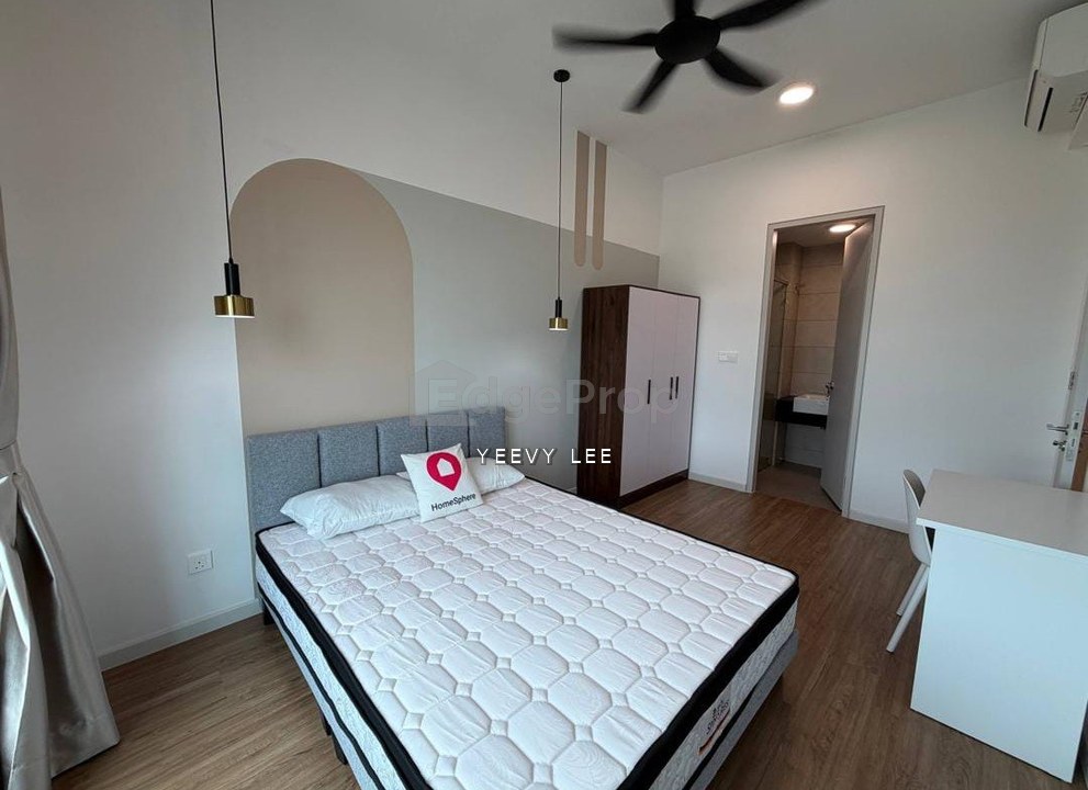 Sunway D'hill Residence Kota Damansara Fully Furnished Brand New Unit For Rent, Selangor, Kota Damansara