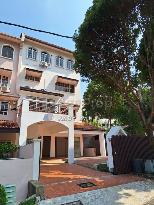 BUKIT BANDARAYA BANGSAR CORNER TOWNHOUSE, Kuala Lumpur, Bangsar