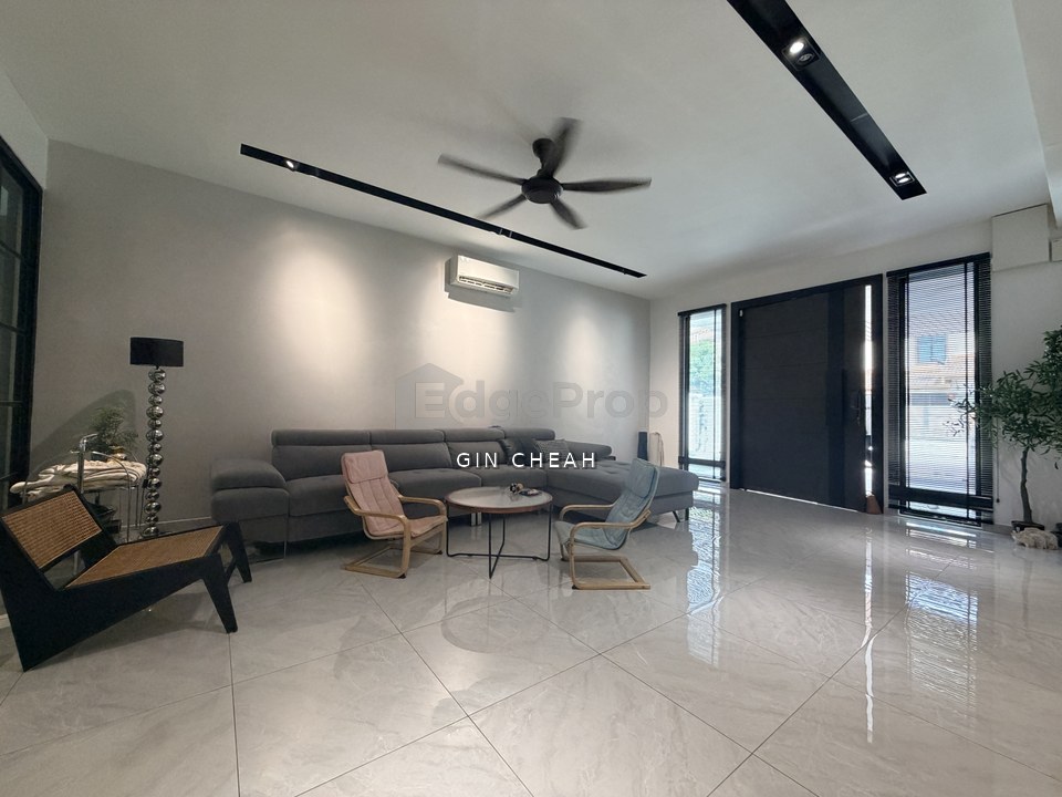 Ampang Saujana, 2 Storey Terrace For Sale, Fully Renovated, Endlot, Selangor, Ampang