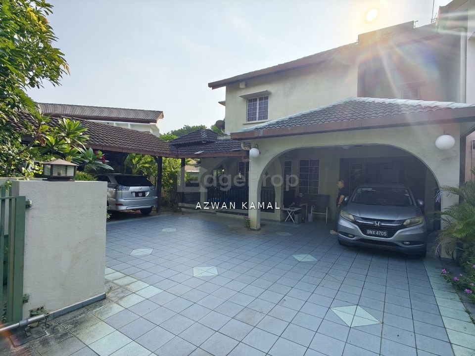 Seksyen 9 Shah Alam | Semi D 4 Bedrooms | RM999,000 - TANAH LUAS, SEMI D PALING MURAH, NOT FACING OTHER HOUSE, Selangor, Shah Alam