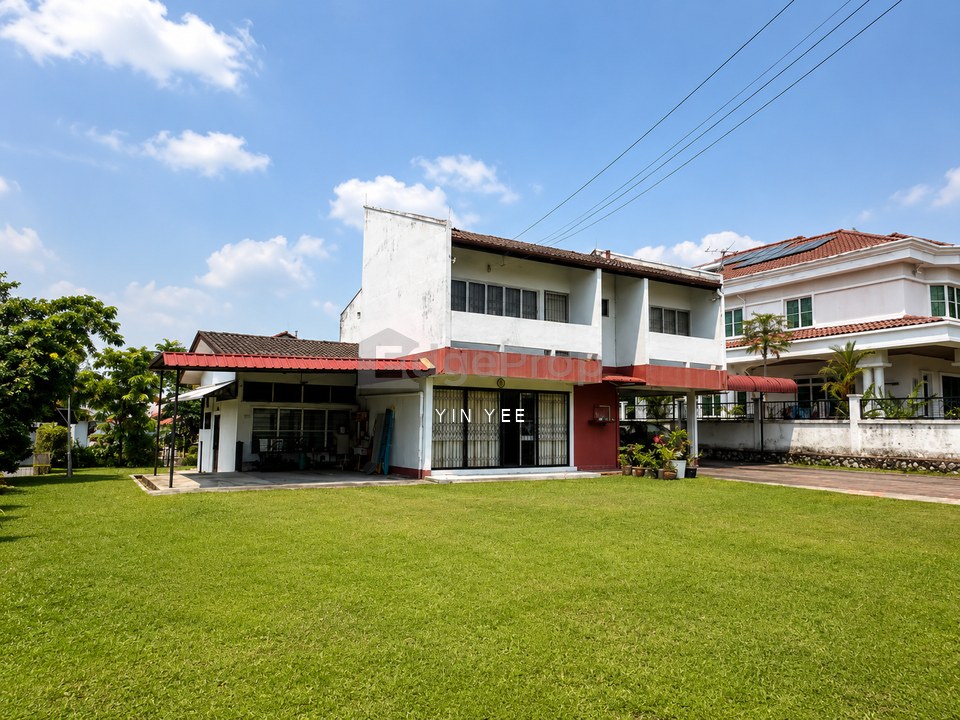 Rare Freehold Bungalow with 11,360 sqft Land in SS2, Petaling Jaya