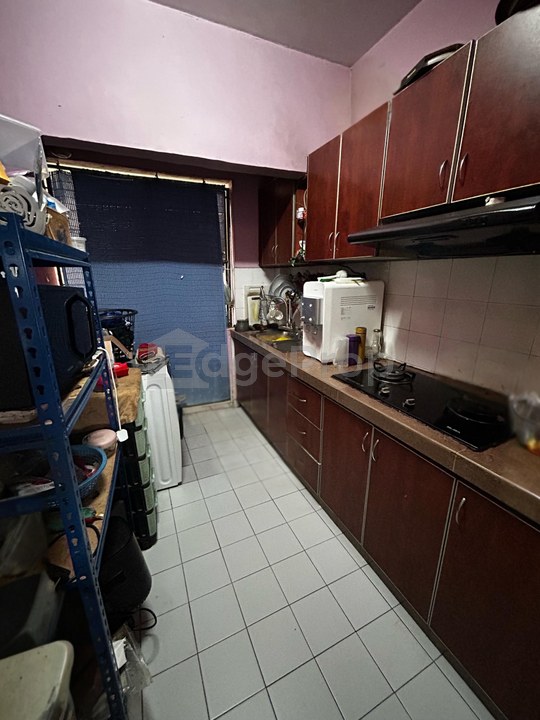 Lv2 walk up Sd Apartment Bandar Sri Damansara Kepong With 1 Carpark, Selangor, Bandar Sri Damansara