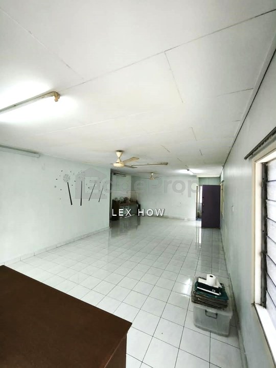 Corner Ground Floor Renovated Townhouse For Sale at Taman Bukit Teratai Ampang KL, Kuala Lumpur, Ampang