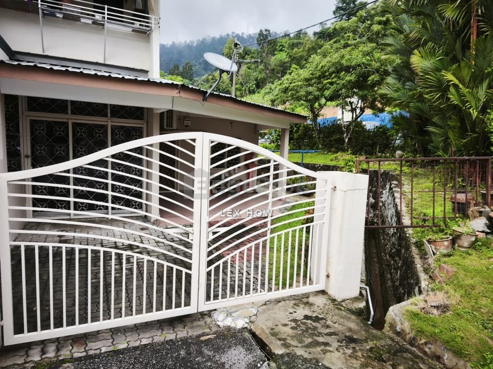 Corner Ground Floor Renovated Townhouse For Sale at Taman Bukit Teratai Ampang KL, Kuala Lumpur, Ampang