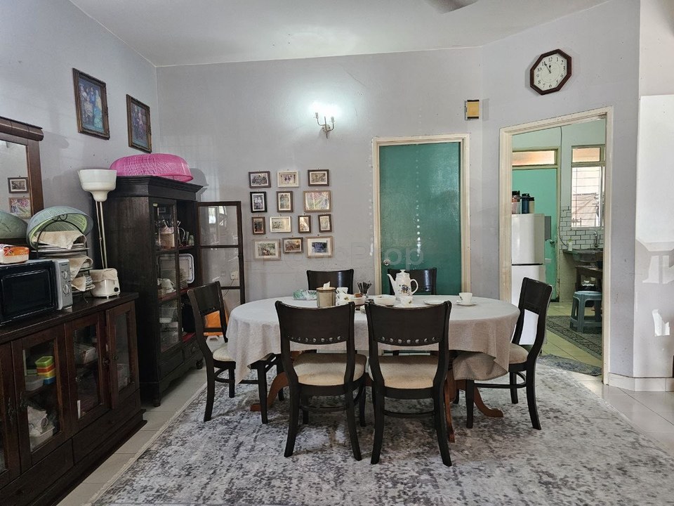 Jalan Sepah Puteri 5/5, Kota Damansara, Seksyen 5 - Double Storey Terrace House, Selangor, Kota Damansara