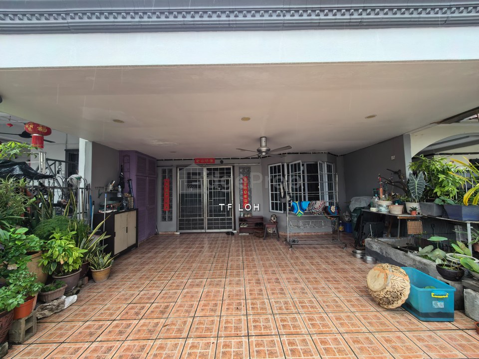 Freehold Kepong Seri Bintang Hill Top double storey landed house for sale Renovated Full Extension, Kuala Lumpur, Kepong