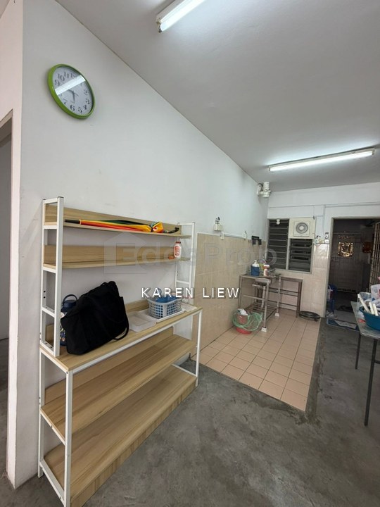 Laman Damai (Li Garden Apartment)