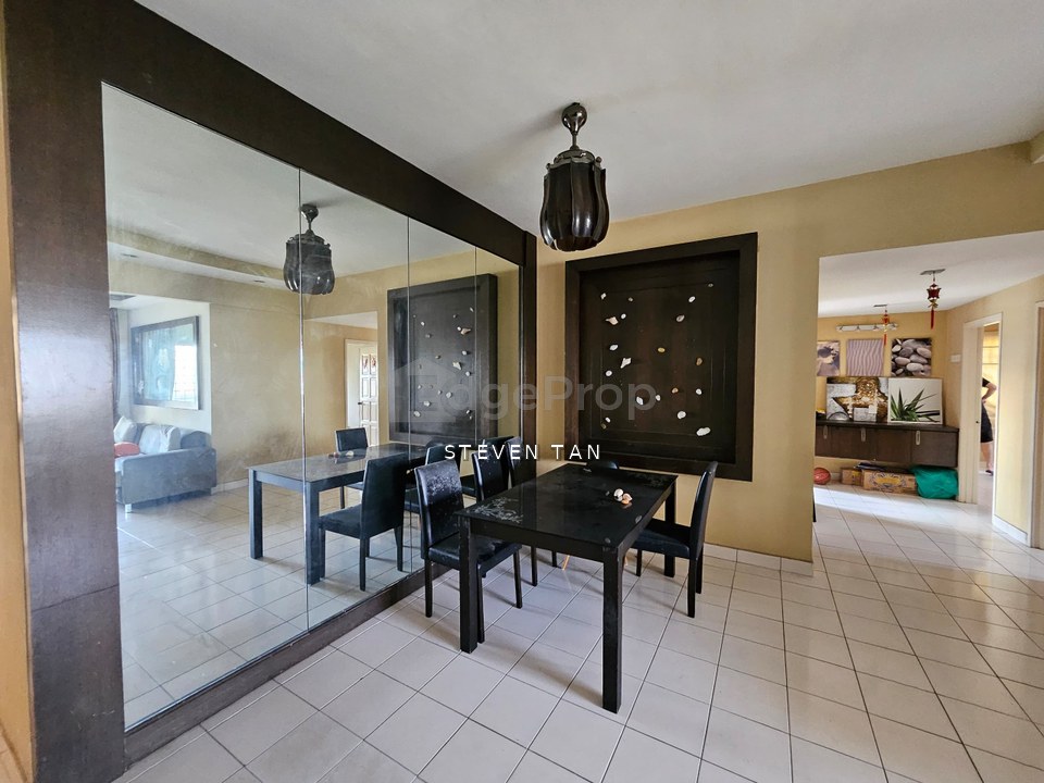 Sri Bayu Apartment for Sale With Full Furnished High Floor Pj View, Selangor, Puchong