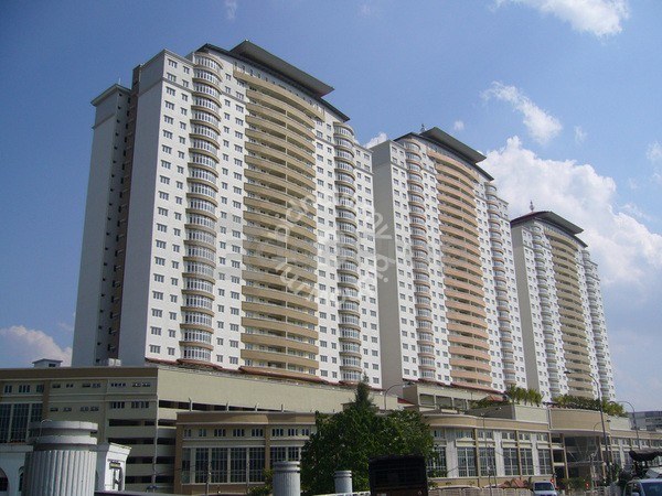 Putra Majestik