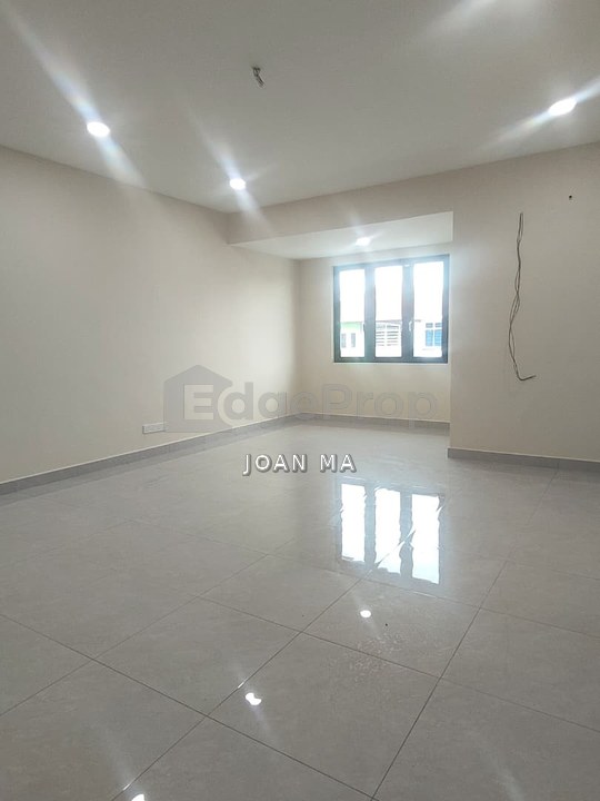 Taman Bukit Jaya Jalan Denai Three Storey Semi-D House, Johor, Ulu Tiram