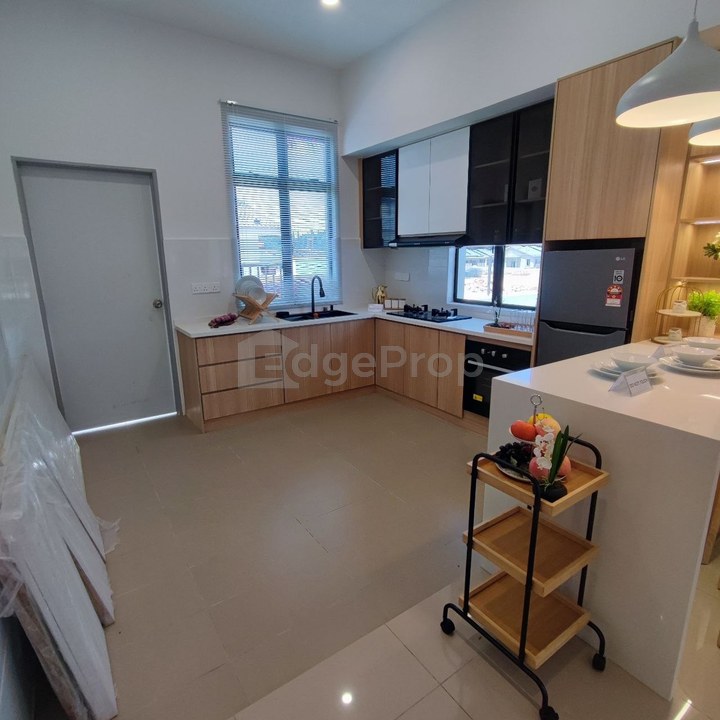 Single Storey  Indera Makota 15 saiz 24x70 kaki, Pahang, Kuantan
