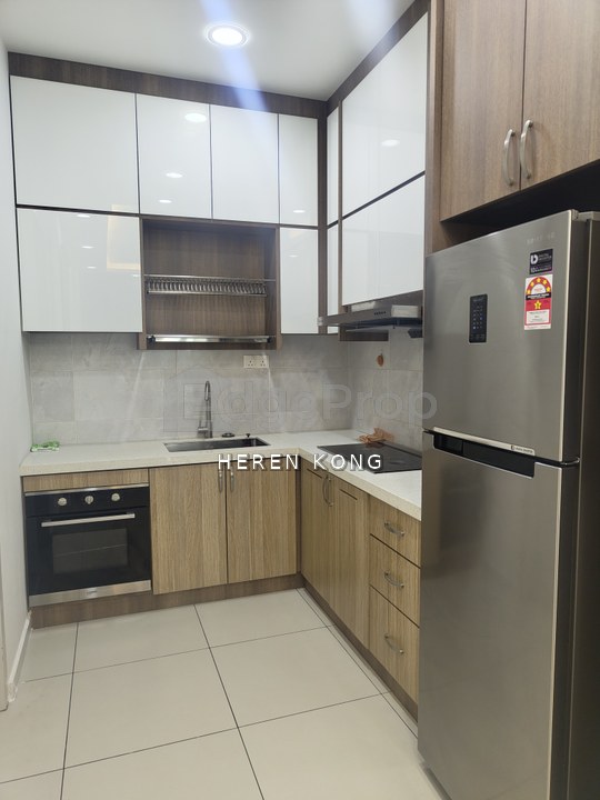 Sunway Geo Residence condo 2 rooms with study area corner unit for sale!, Selangor, Subang Jaya
