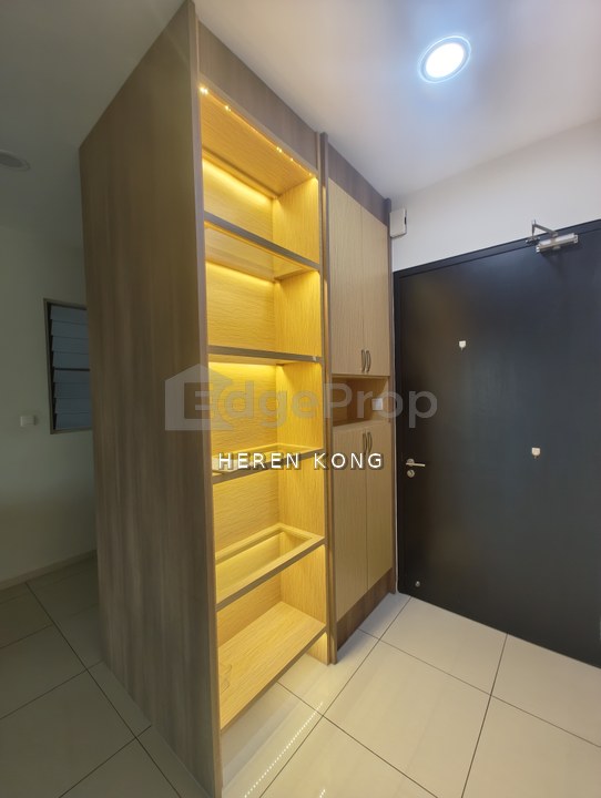 Sunway Geo Residence condo 2 rooms with study area corner unit for sale!, Selangor, Subang Jaya