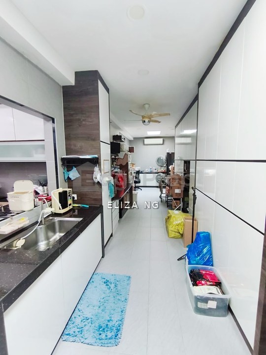 Jalan Setia Indah 7 Indah Villa Renovated Double Storey Semi D for Sale 35*80 , Johor, Johor Bahru