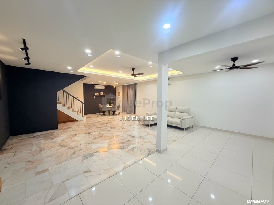 Taman Teluk Pulai Klang Double Storey Endlot 23x76 Renovated Unit For Sale, Selangor, Klang