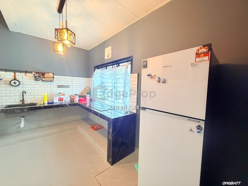 Taman Teluk Pulai Klang Double Storey Endlot 23x76 Renovated Unit For Sale, Selangor, Klang