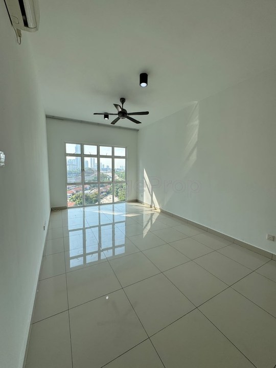 SkySuites @ Meldrum Hills 1-Bedroom Cheapest Unit in Market, Johor, Johor Bahru