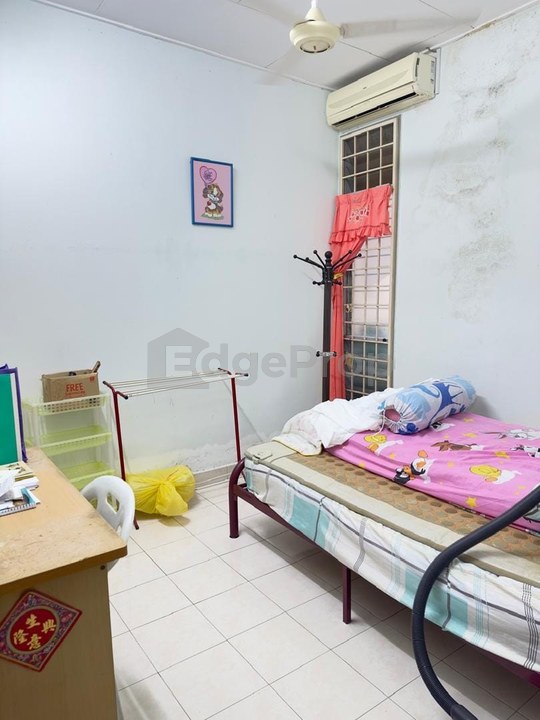 Taman Sri Penaga Single Story Terrace For Sale Facing South East Sum of house number 9, Negeri Sembilan, Seremban