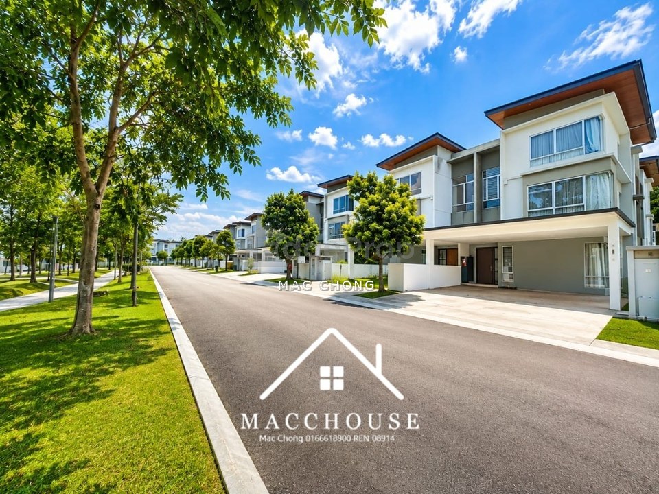 Parkfield Residences, Tropicana Heights
