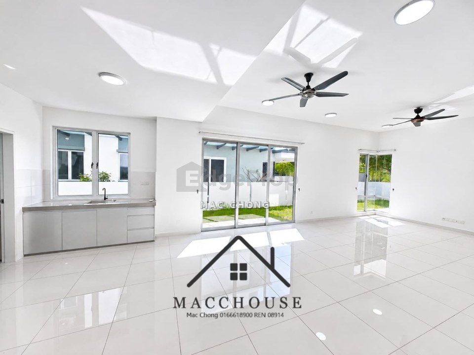Parkfield Residences, Tropicana Heights, Kajang, Selangor 3 Storey Semi D Cluster House Facing Playground, Selangor, Kajang