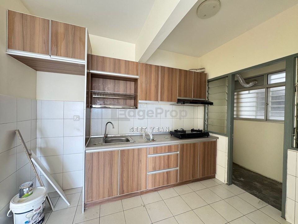 Apartment Danau Ria Gamuda Gardens Rawang For Rent Partially Furnished , Selangor, Rawang
