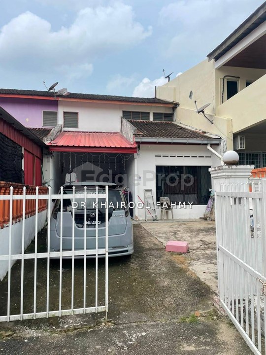 Taman Daya Jalan Bertam Double Storey Terrace Near Dato Onn JB, Johor, Johor Bahru
