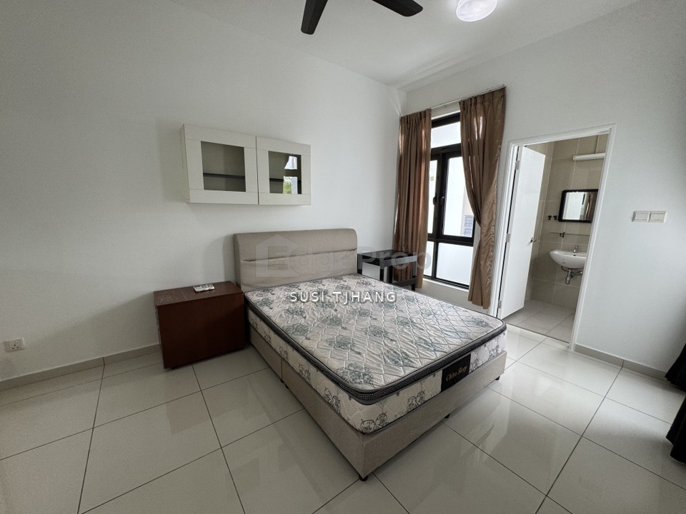 Double Storey Terrace Valley West 1 Horizon Hills for sale , Johor, 