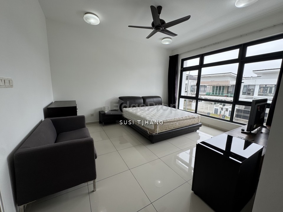 Double Storey Terrace Valley West 1 Horizon Hills for sale , Johor, 