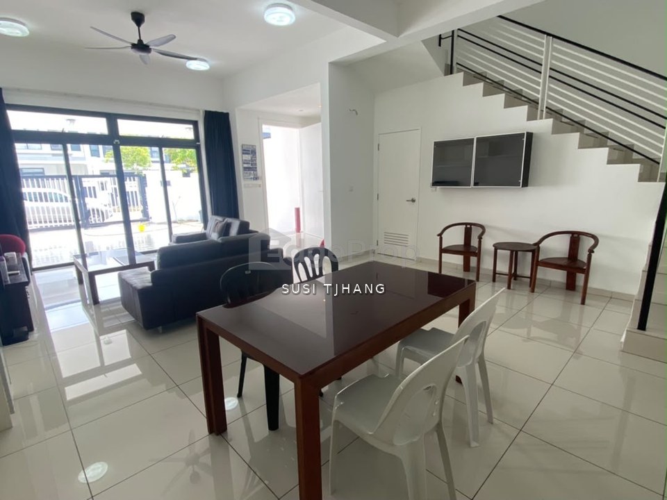 Double Storey Terrace Valley West 1 Horizon Hills for sale , Johor, 