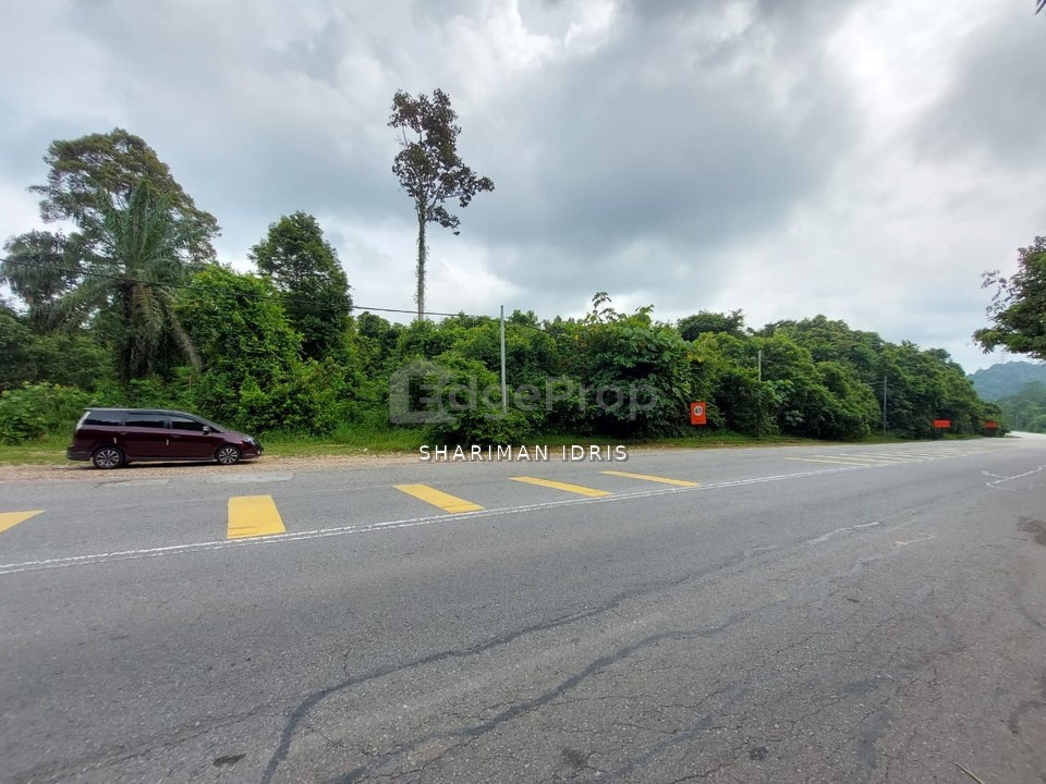 BLOK PERDAGANGAN MARAN 2