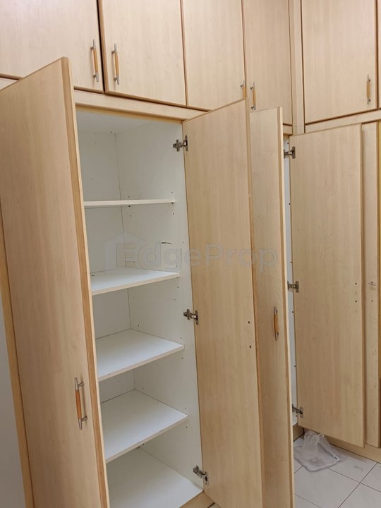 Anjung Hijau (Greenfield Apartment)