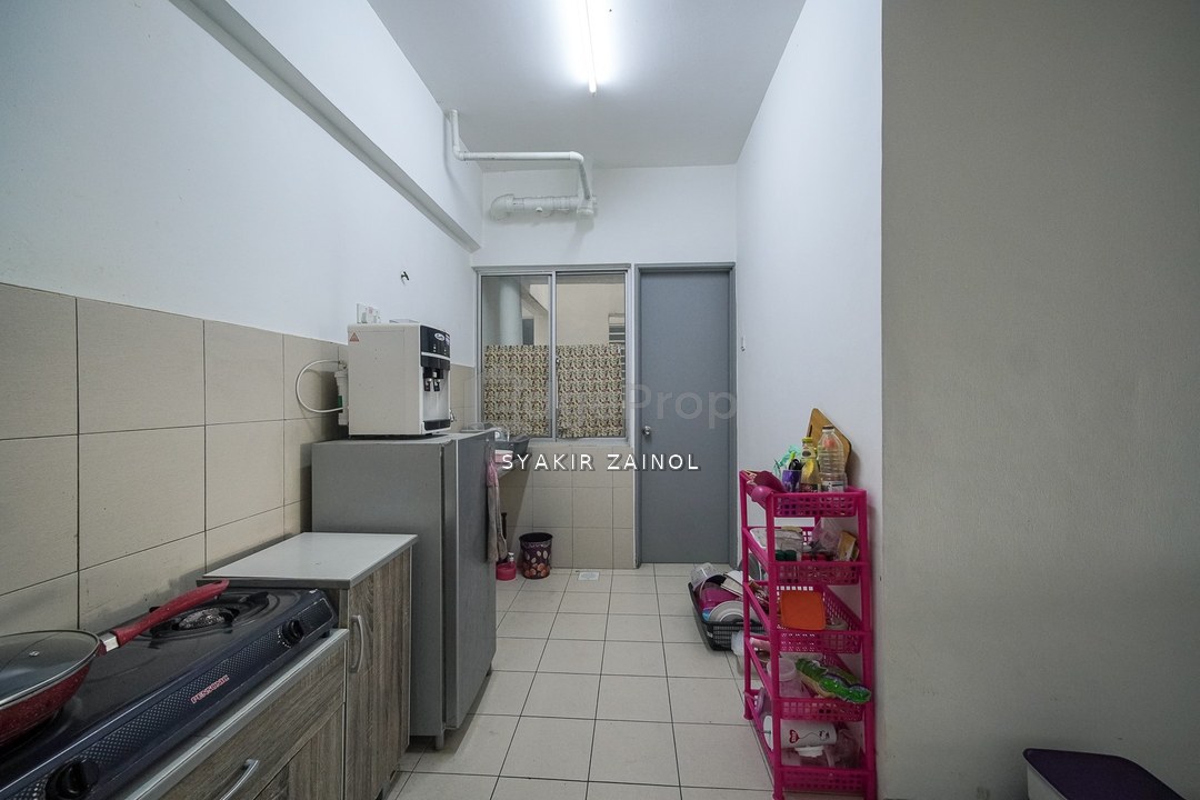MODAL RM100 SAJA — Freehold Non-Bumi Corner, Akasia Diamond Semenyih, Selangor, Semenyih