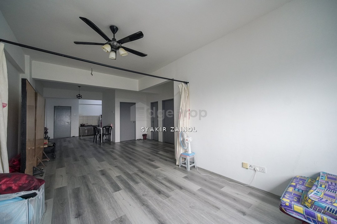 MODAL RM100 SAJA — Freehold Non-Bumi Corner, Akasia Diamond Semenyih, Selangor, Semenyih