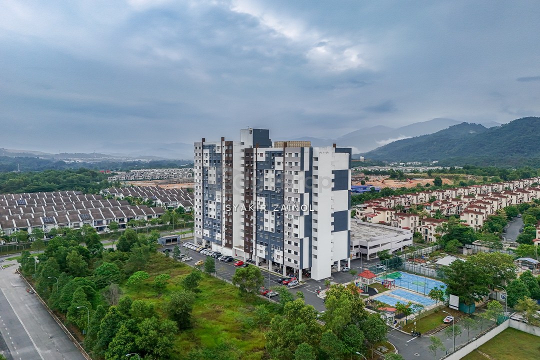 MODAL RM100 SAJA — Freehold Non-Bumi Corner, Akasia Diamond Semenyih, Selangor, Semenyih