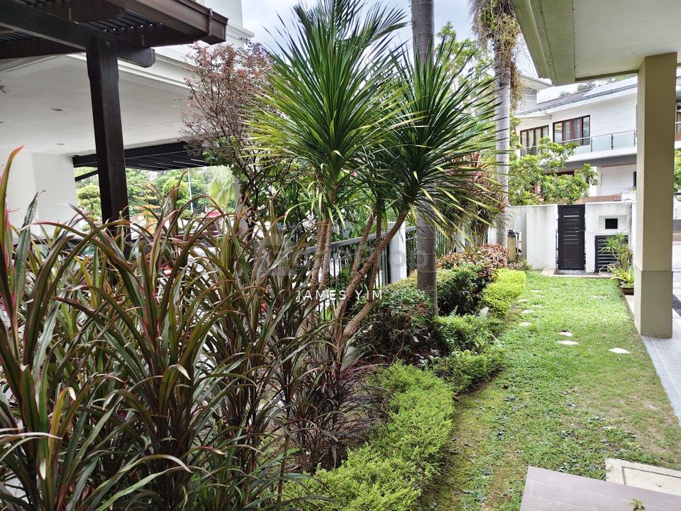 Golf course view 2.5 storey bungalow @ notting hill, Selangor, Bukit Rahman Putra