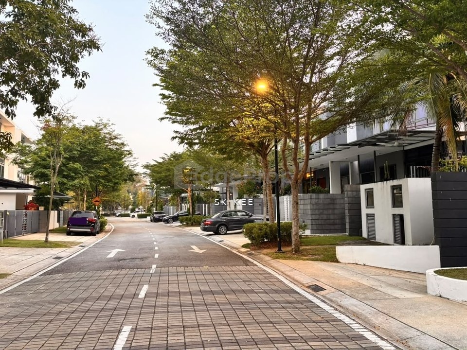 Lakefields Grove 3+1 storey with lift SemiD Home , Kuala Lumpur, Sungai Besi