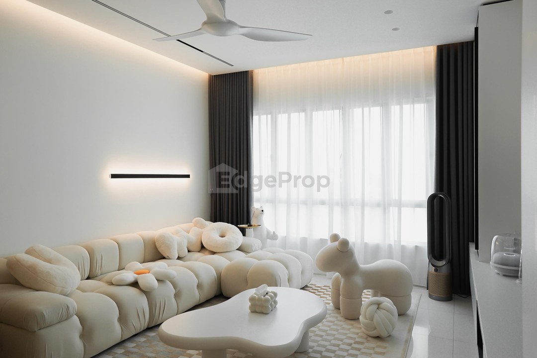 Green Avenue Condominium