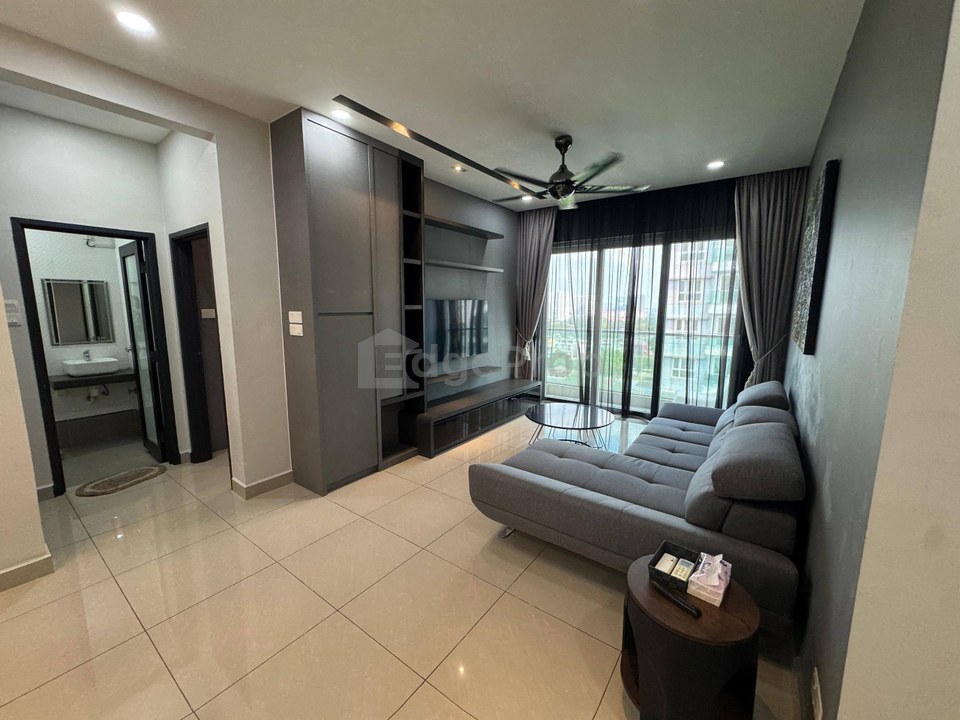 Seasons Luxury Apartments @ Amara Larkin