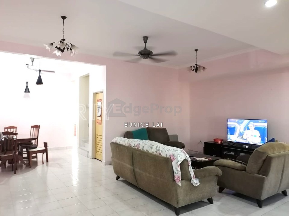 2-Storey Terraced House (Renovated / Fully Furnished / Well Keeping / Freehold) @ BRP 6, Bukit Rahman Putra, Sungai Buloh for Sale, Selangor, Bukit Rahman Putra
