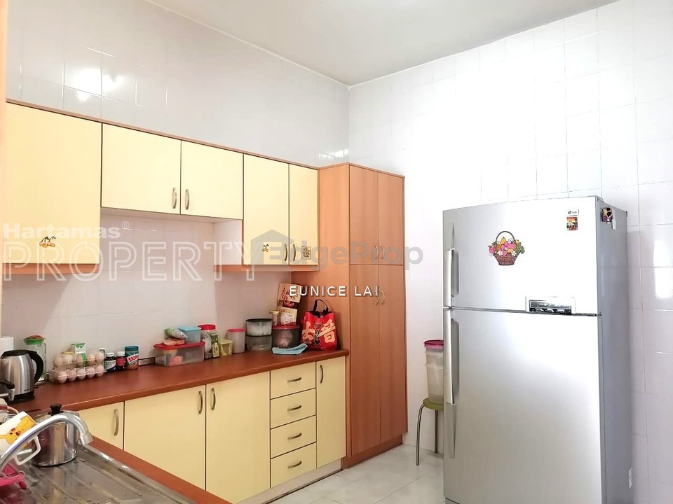 2-Storey Terraced House (Renovated / Fully Furnished / Well Keeping / Freehold) @ BRP 6, Bukit Rahman Putra, Sungai Buloh for Sale, Selangor, Bukit Rahman Putra